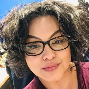 Meet your Posher, Sonya